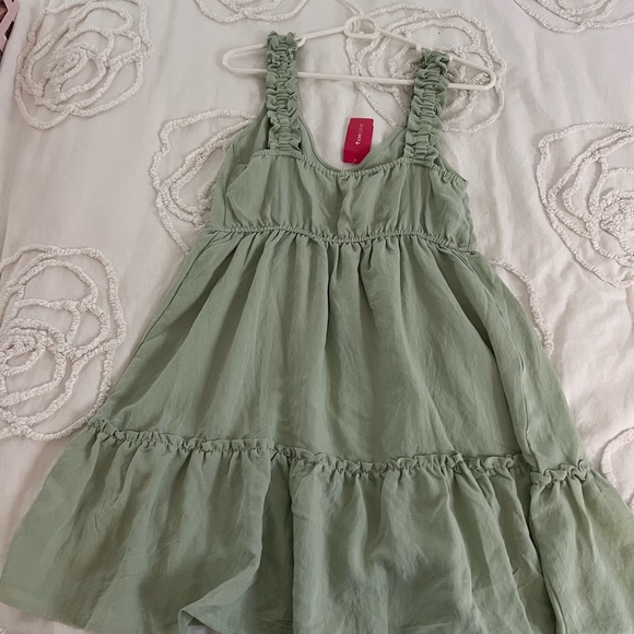 Green Ruffled Dress - Picture 2 of 5